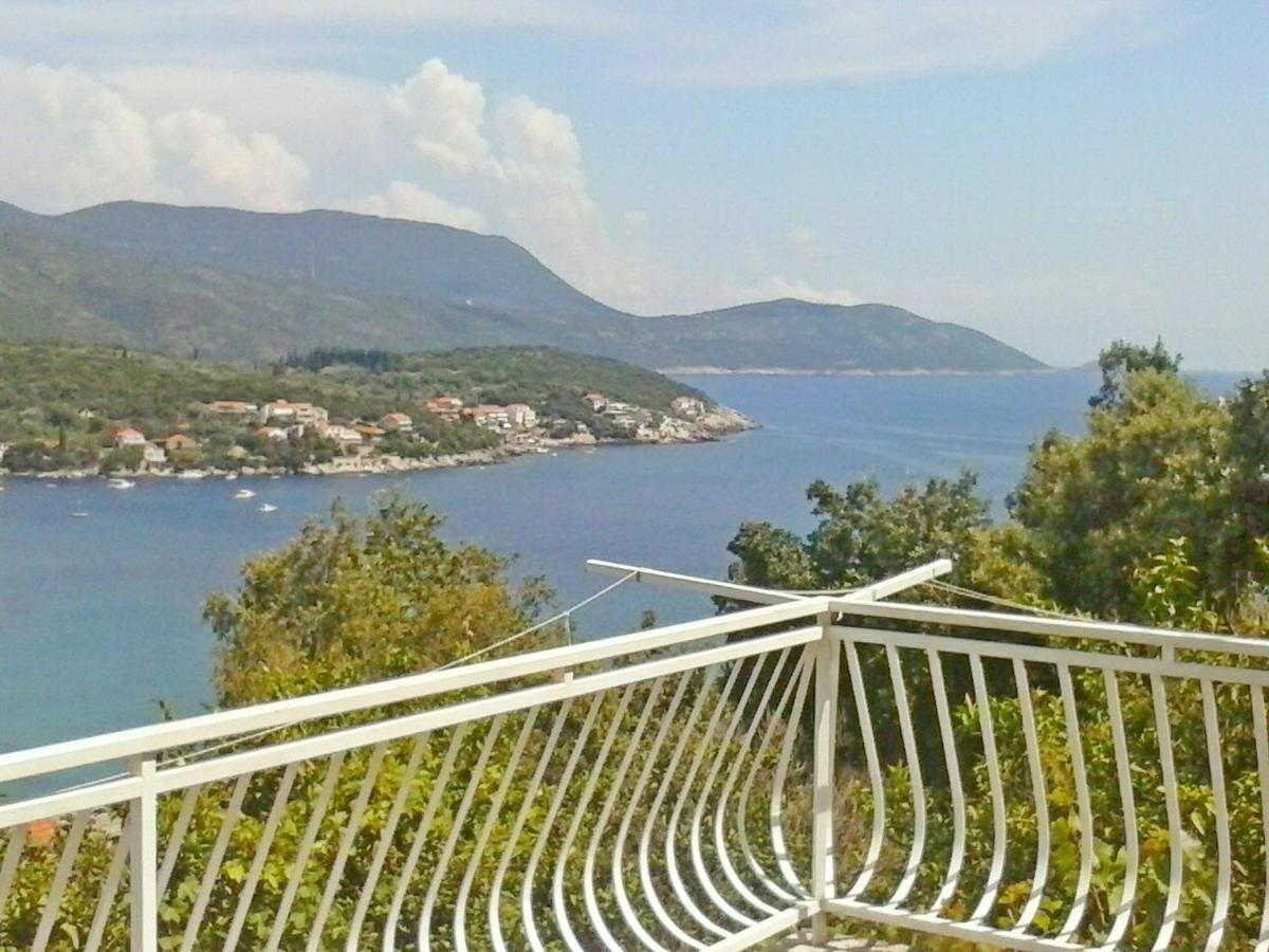 Apartments Mara Molunat Εξωτερικό φωτογραφία