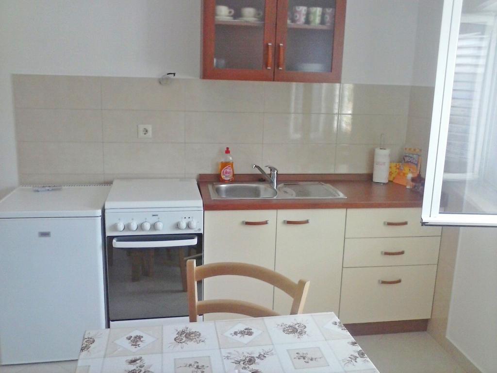 Apartments Mara Molunat Εξωτερικό φωτογραφία
